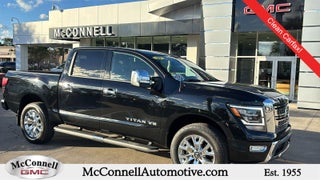 2020 Nissan TITAN Crew Cab SL 4x4