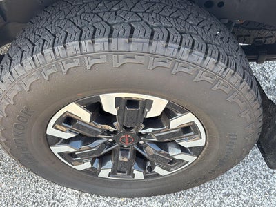 2024 Nissan Frontier Crew Cab PRO-X 4x2