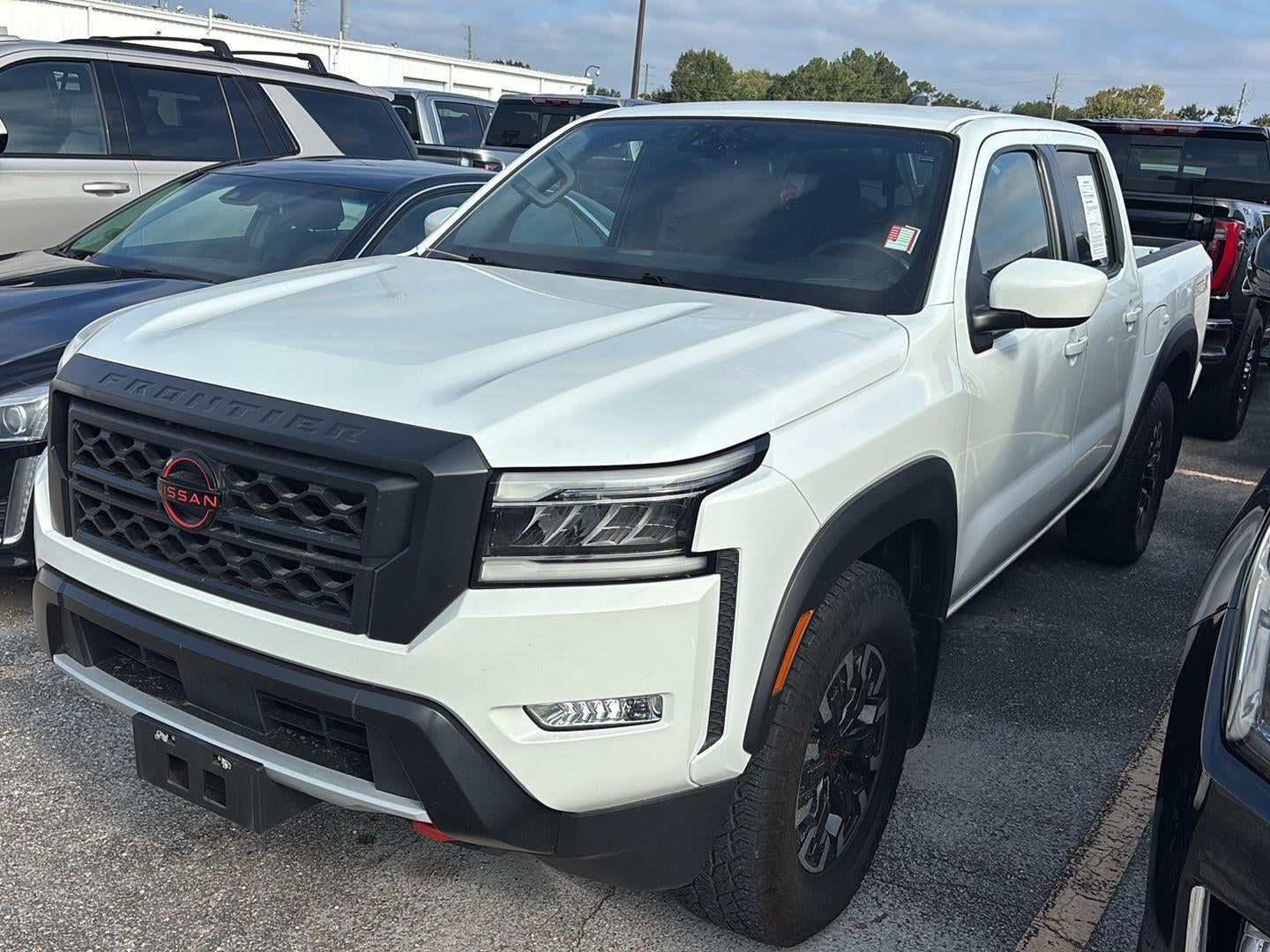 2024 Nissan Frontier Crew Cab PRO-X 4x2