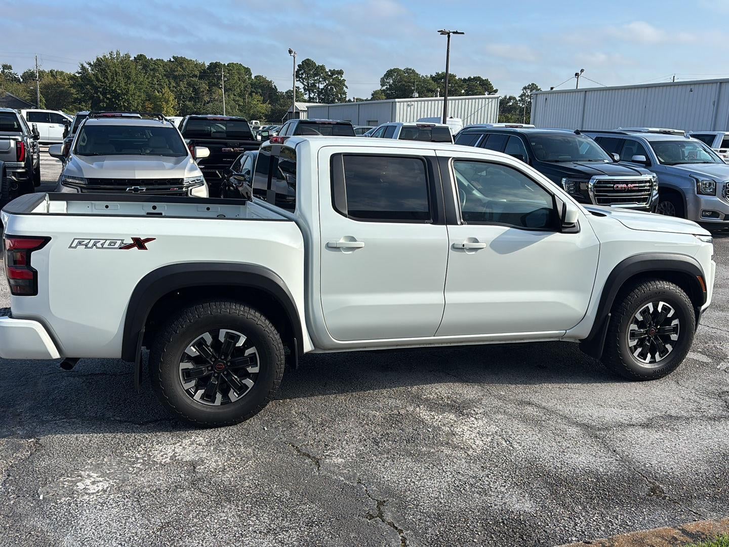 2024 Nissan Frontier Crew Cab PRO-X 4x2