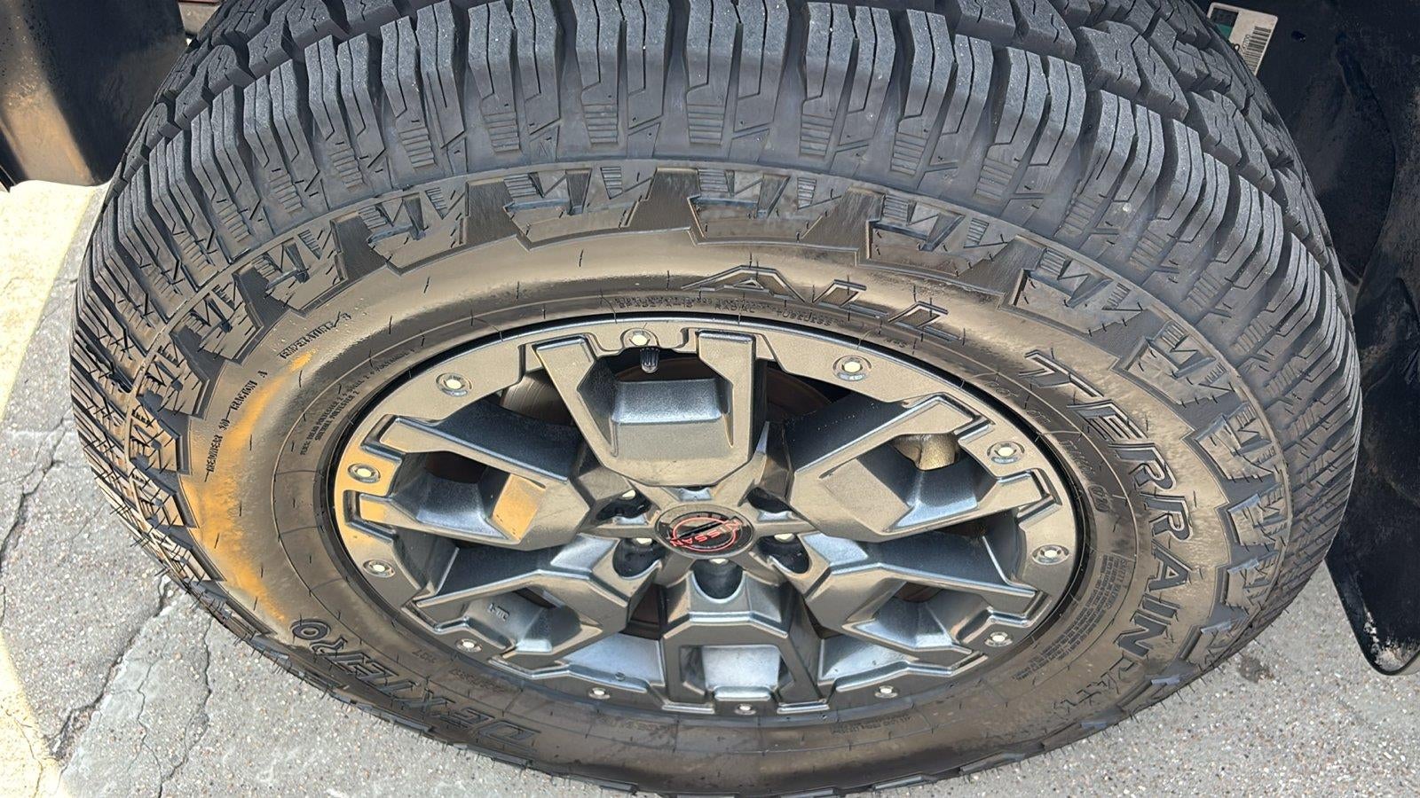 2023 Nissan Frontier Crew Cab PRO-4X 4x4