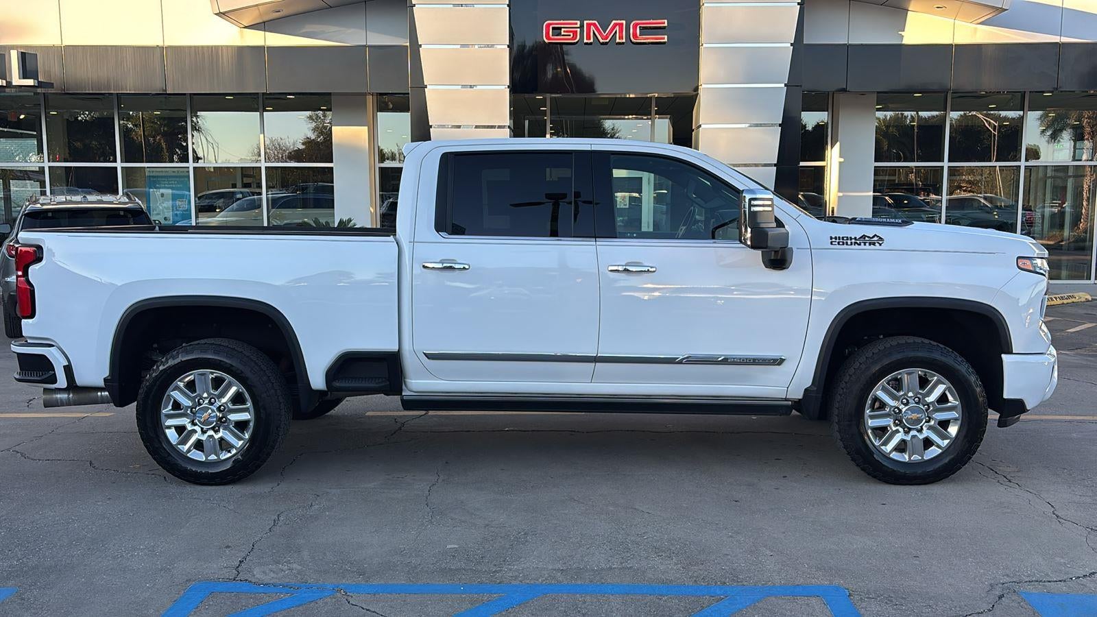 2024 Chevrolet Silverado 2500 HD High Country