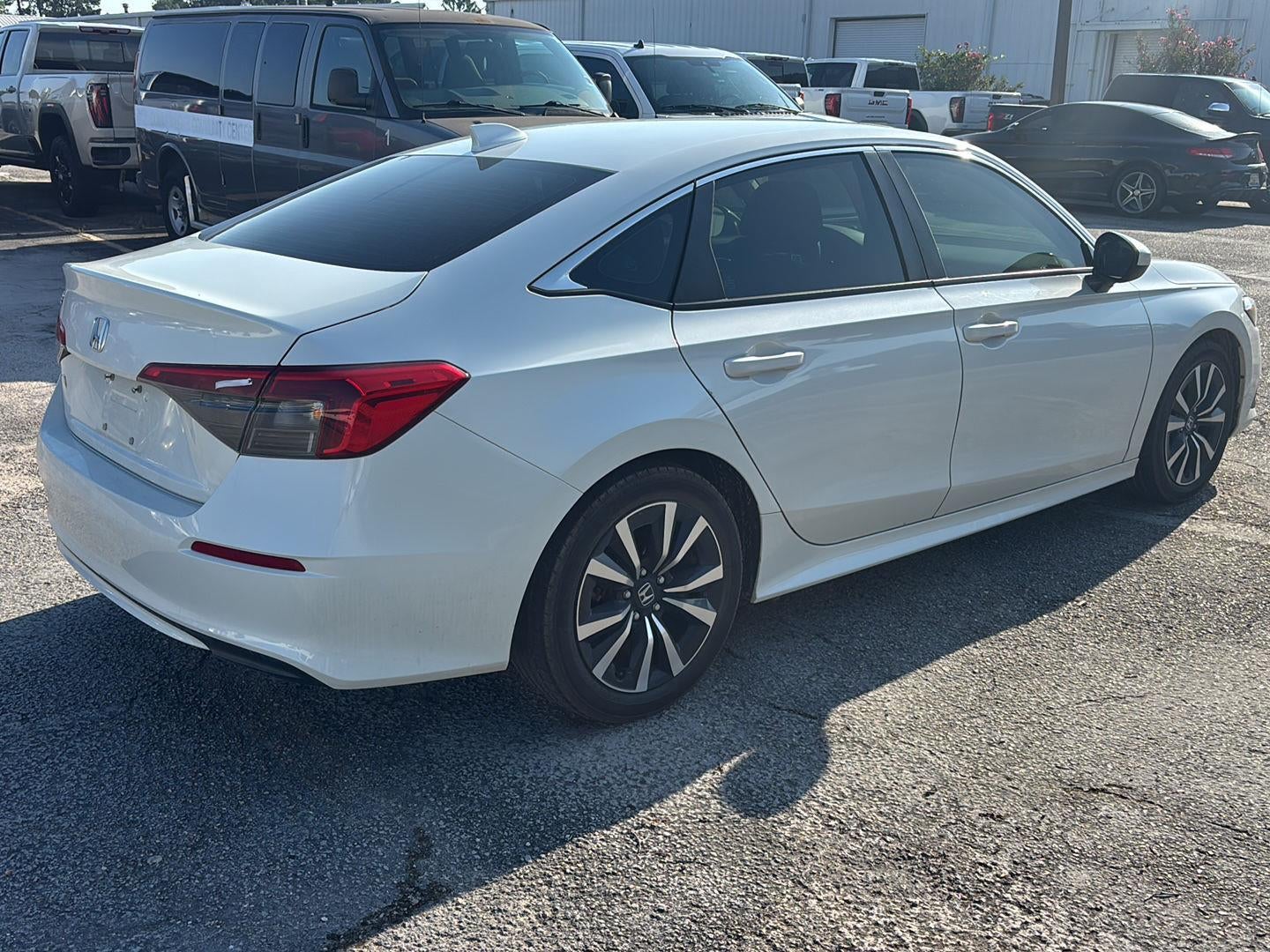 2023 Honda Civic Sedan EX w/o BSI