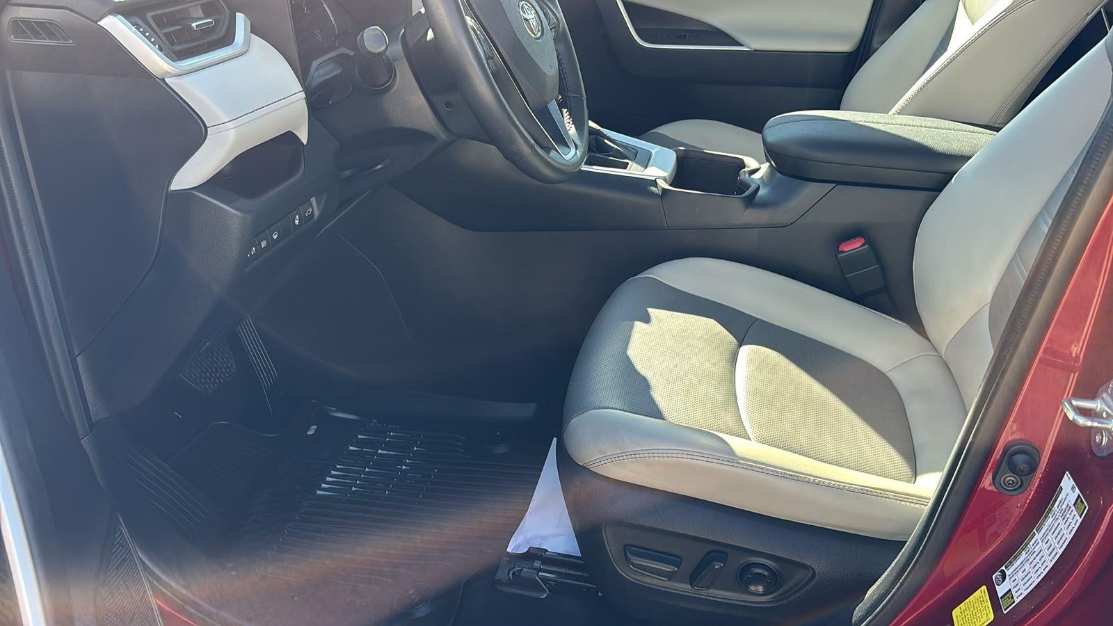 2022 Toyota RAV4 Limited