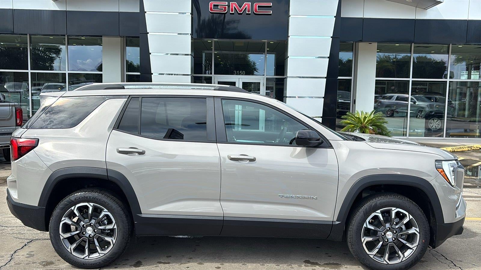 2027 GMC Terrain Elevation
