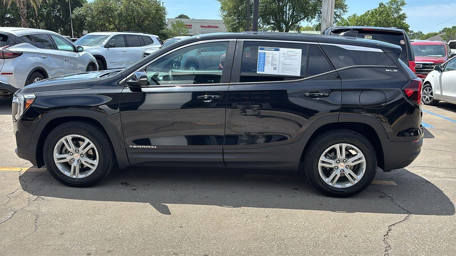 2023 GMC Terrain SLE