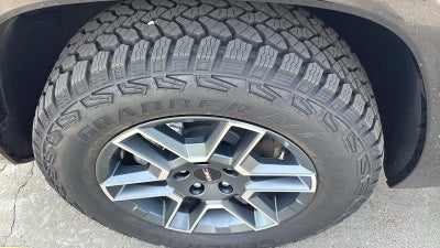 2027 GMC Terrain AT4