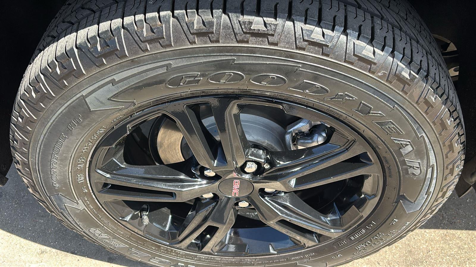 2023 GMC Terrain AT4