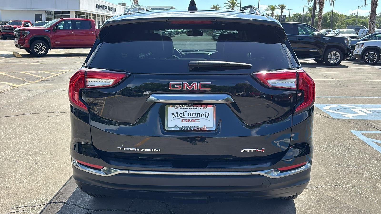 2023 GMC Terrain AT4