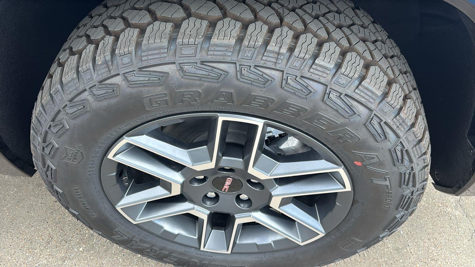 2026 GMC Terrain AT4