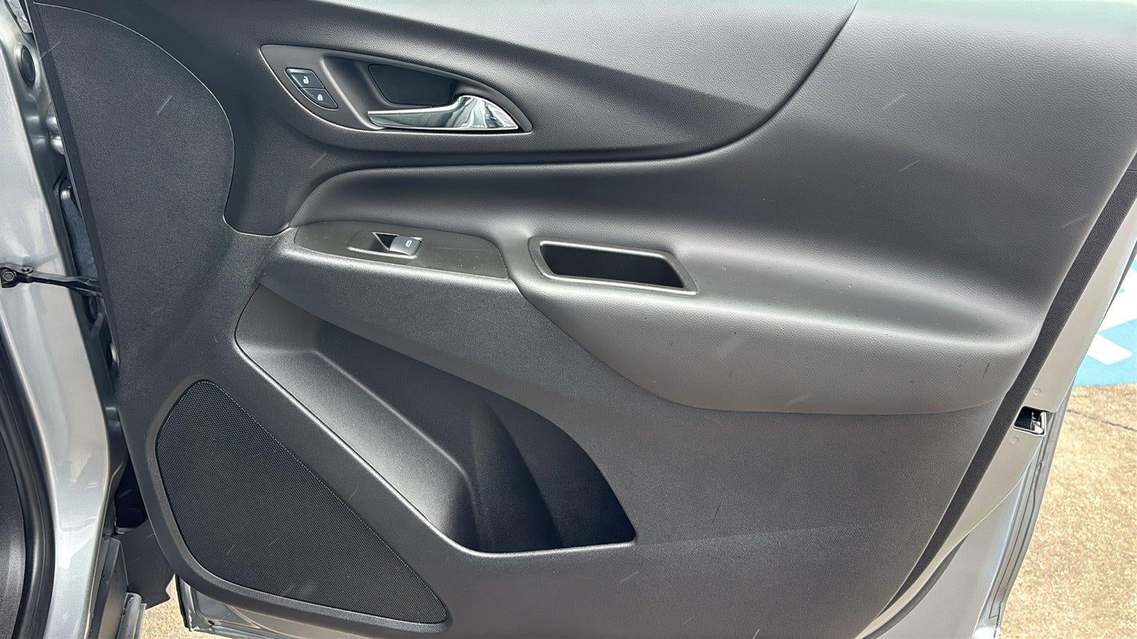 2024 Chevrolet Equinox LT - Photo 24