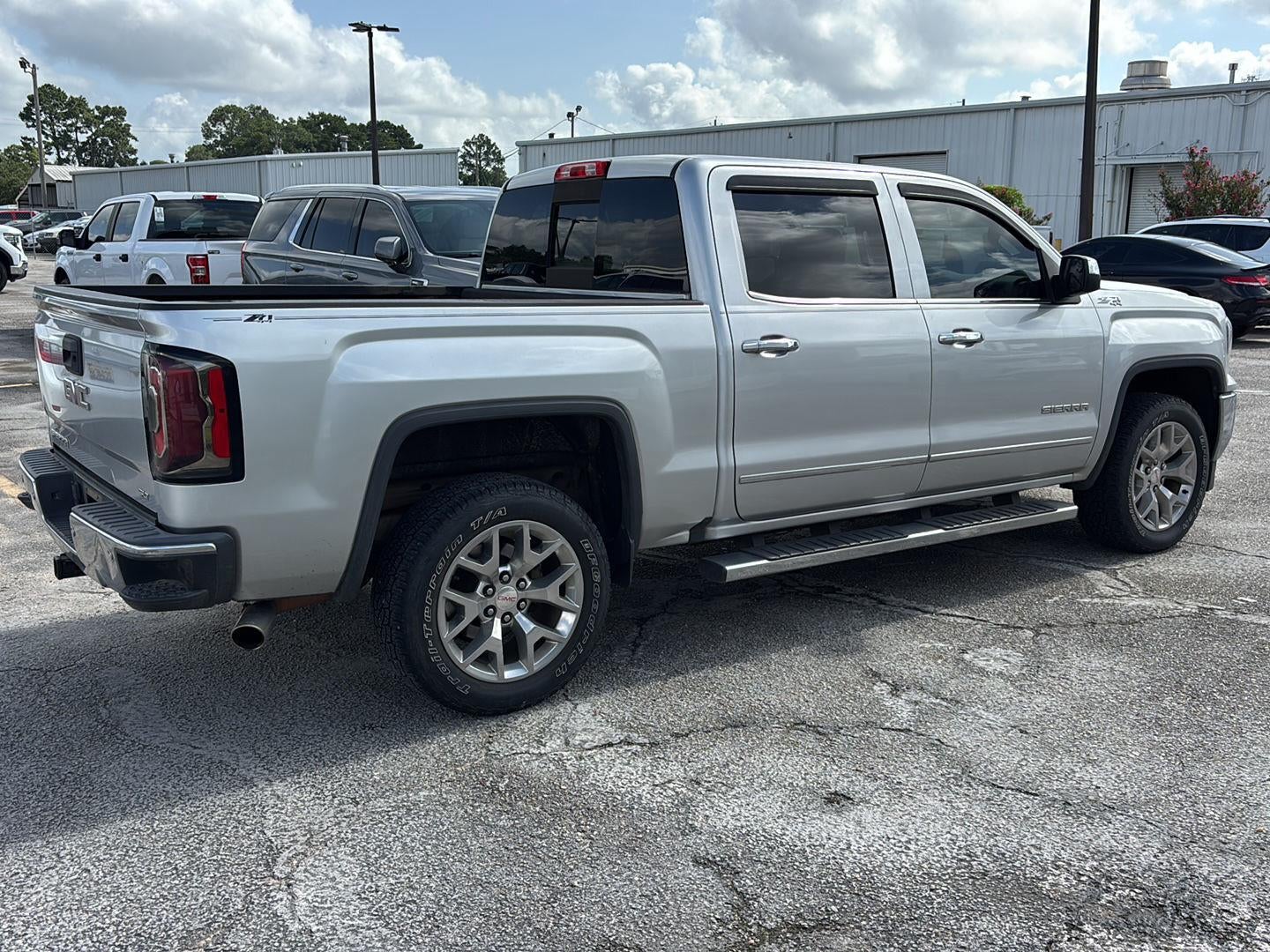 2018 GMC Sierra 1500 SLT