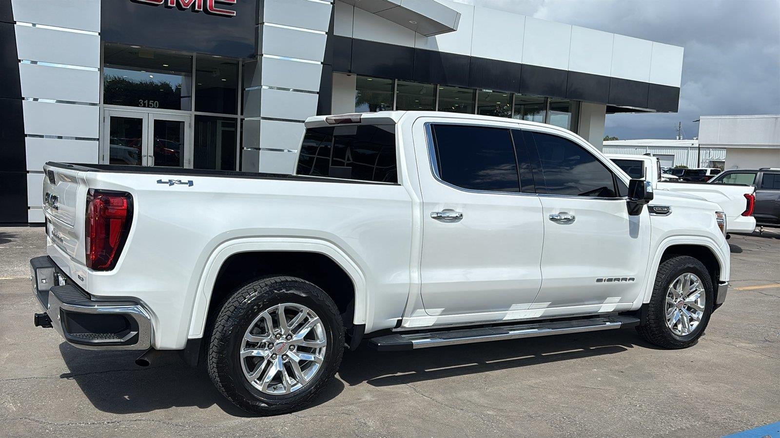 2021 GMC Sierra 1500 SLT