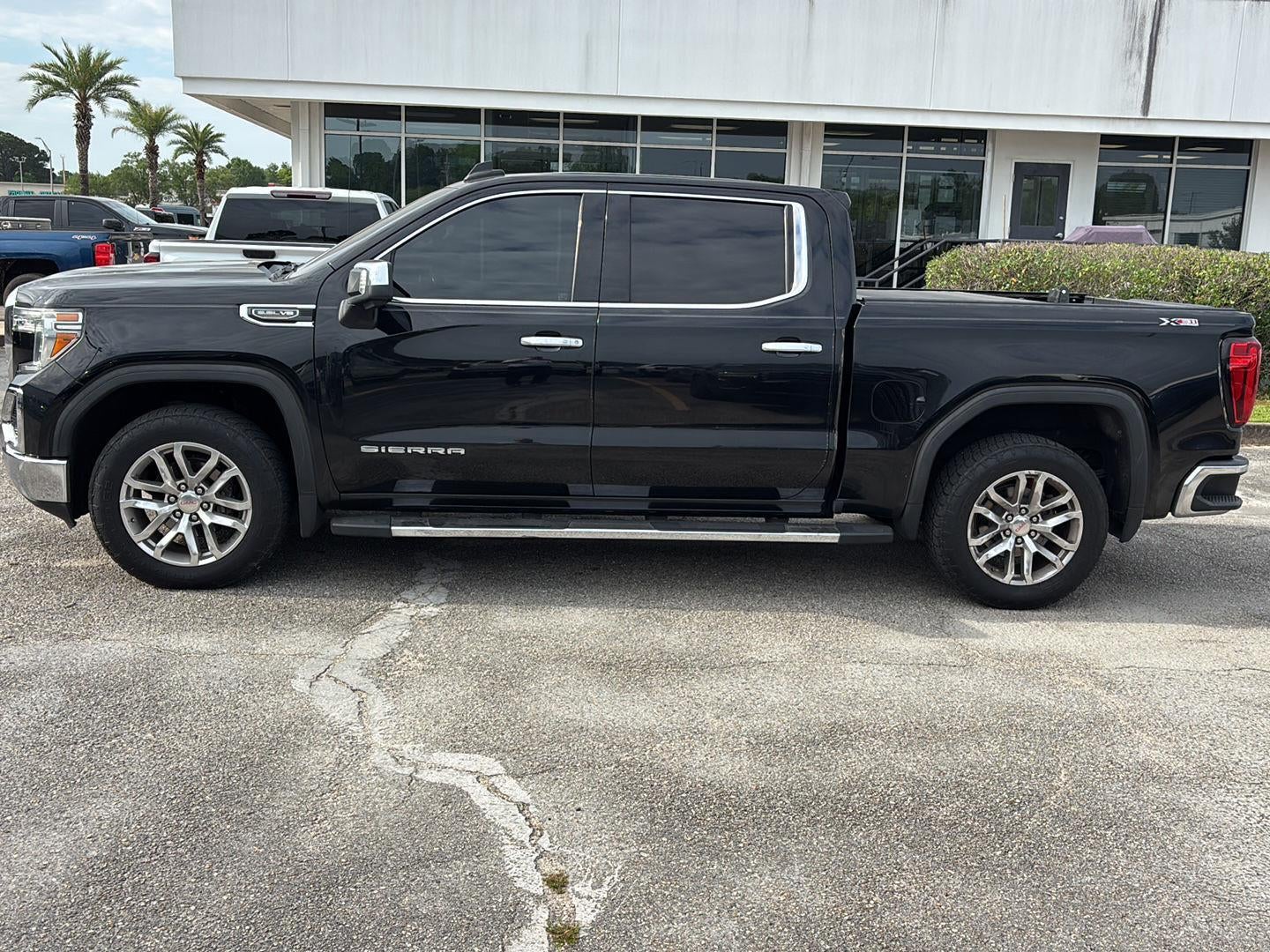 2019 GMC Sierra 1500 SLT