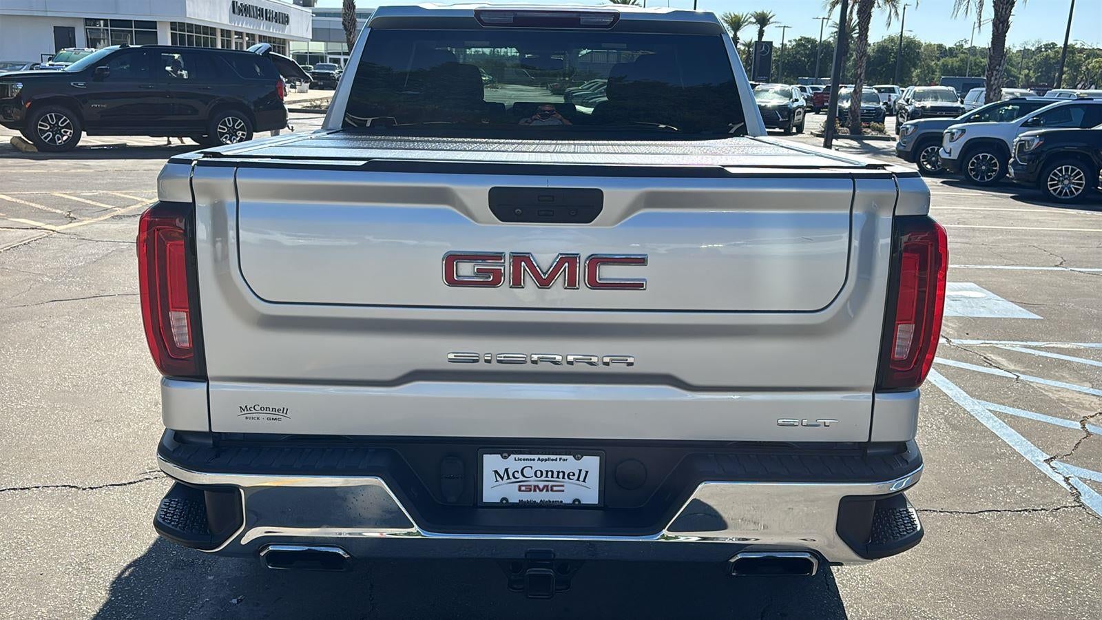 2022 GMC Sierra 1500 Limited SLT