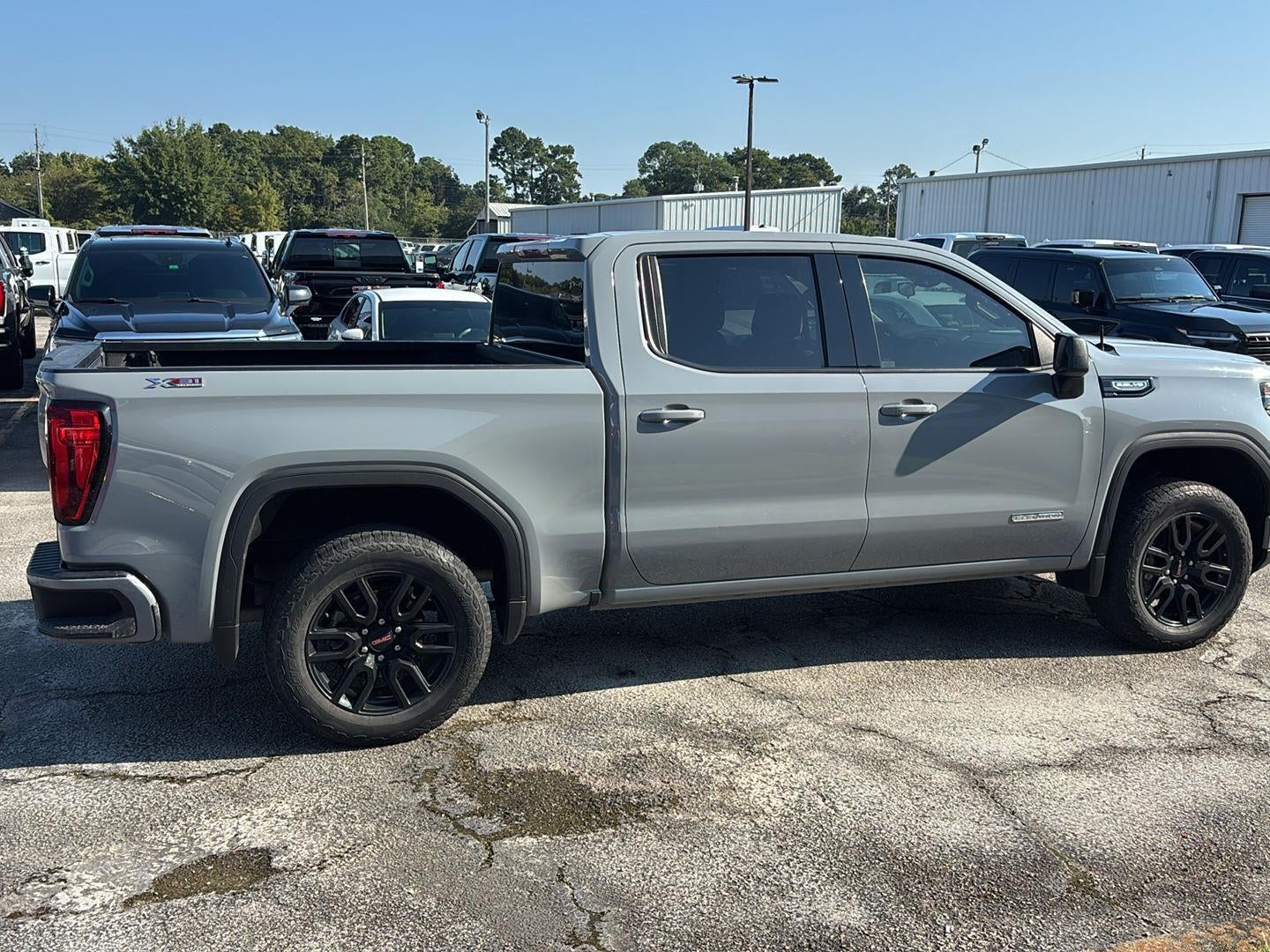 2024 GMC Sierra 1500 Elevation