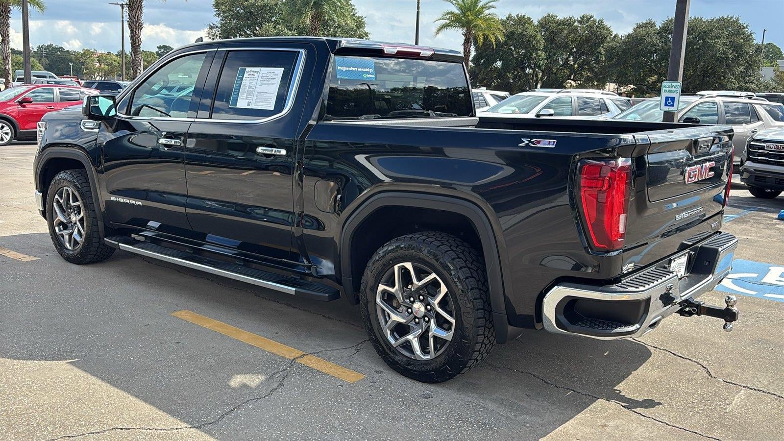 2023 GMC Sierra 1500 SLT
