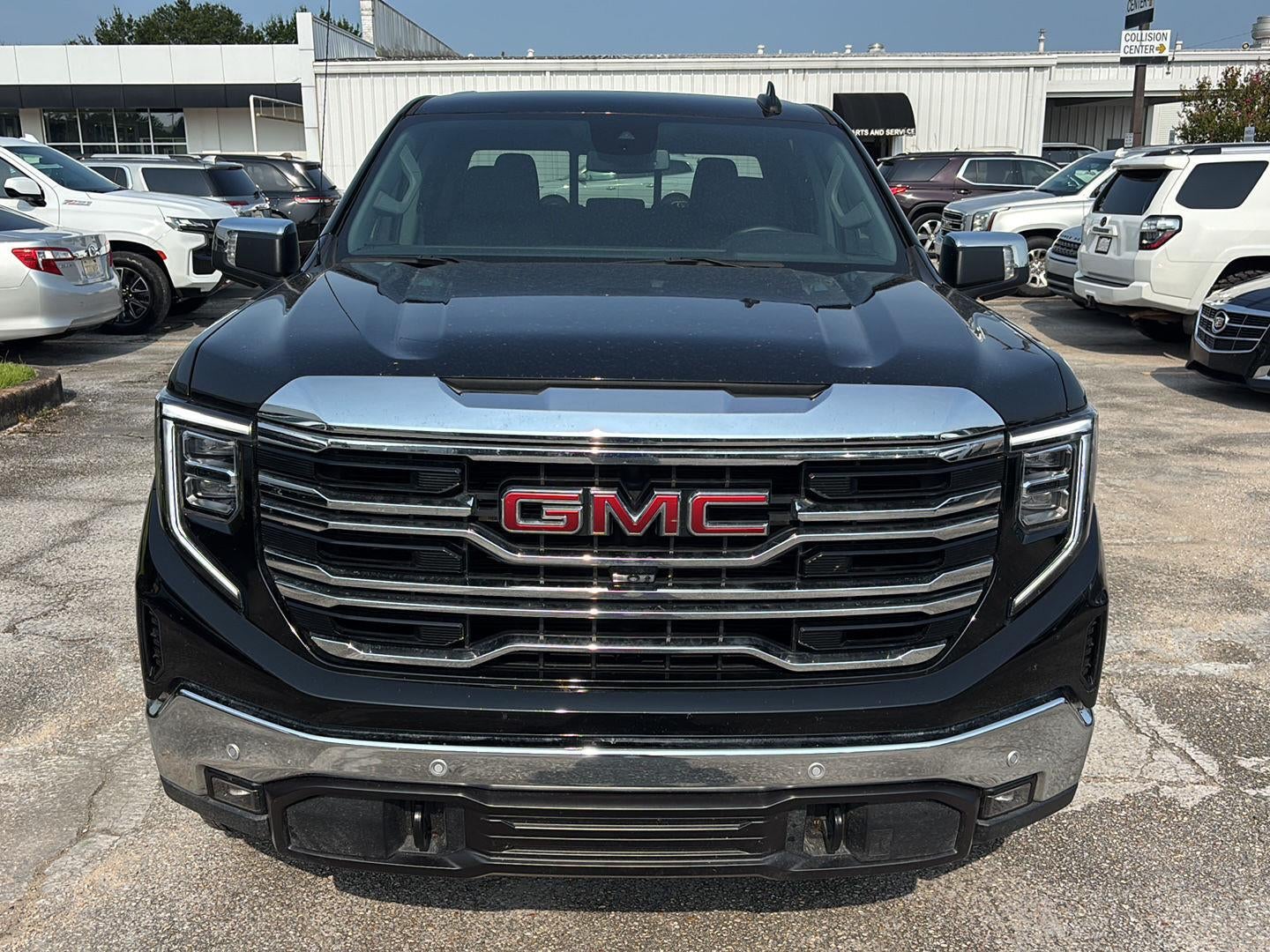2024 GMC Sierra 1500 SLT