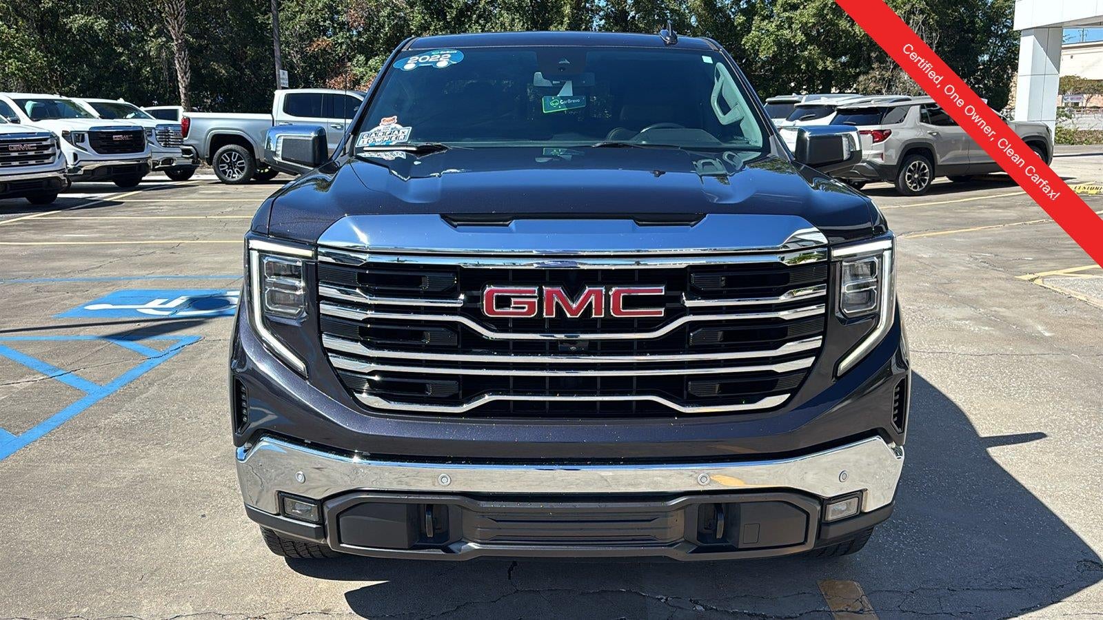 2022 GMC Sierra 1500 SLT