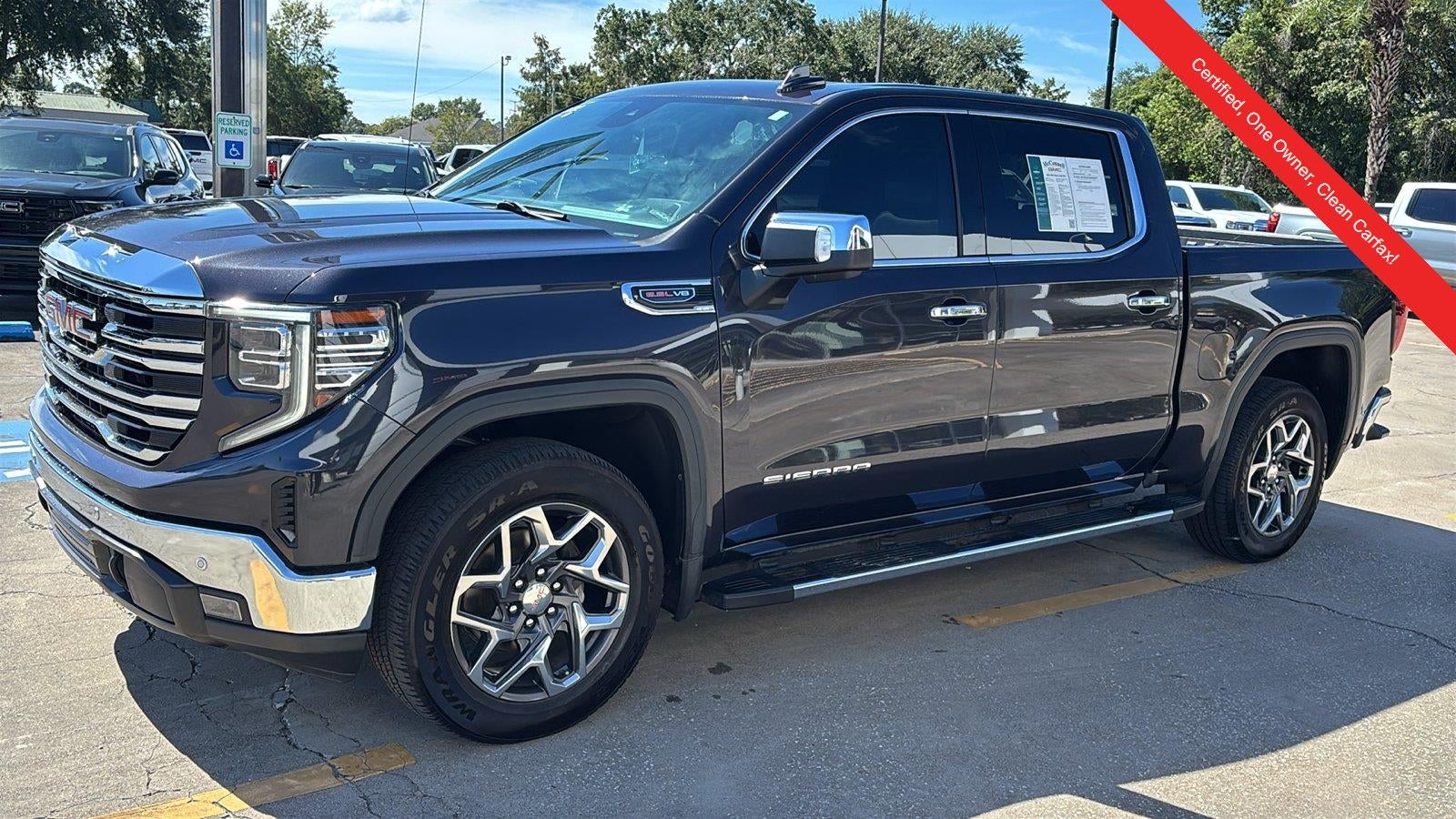2022 GMC Sierra 1500 SLT