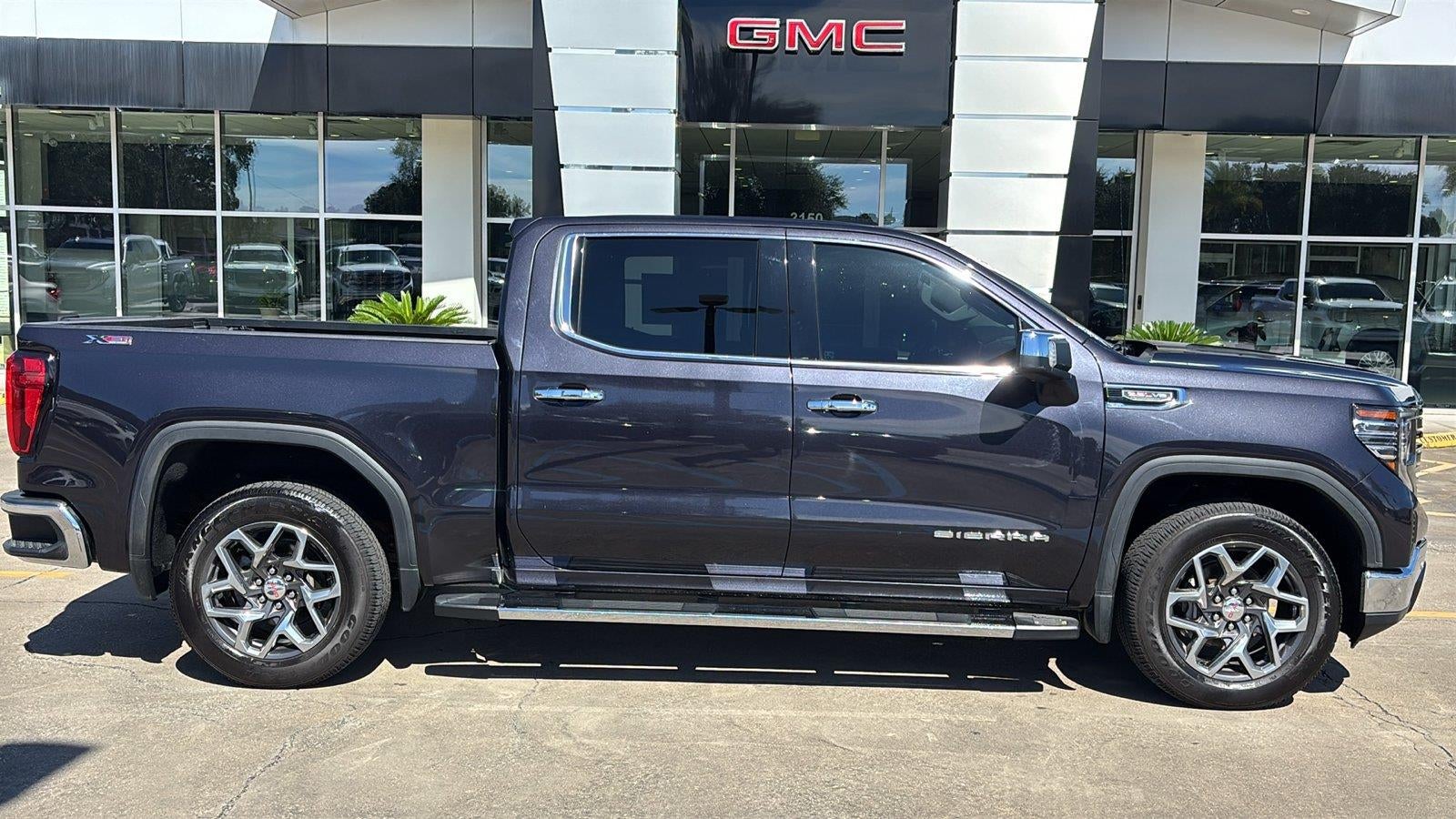 2022 GMC Sierra 1500 SLT