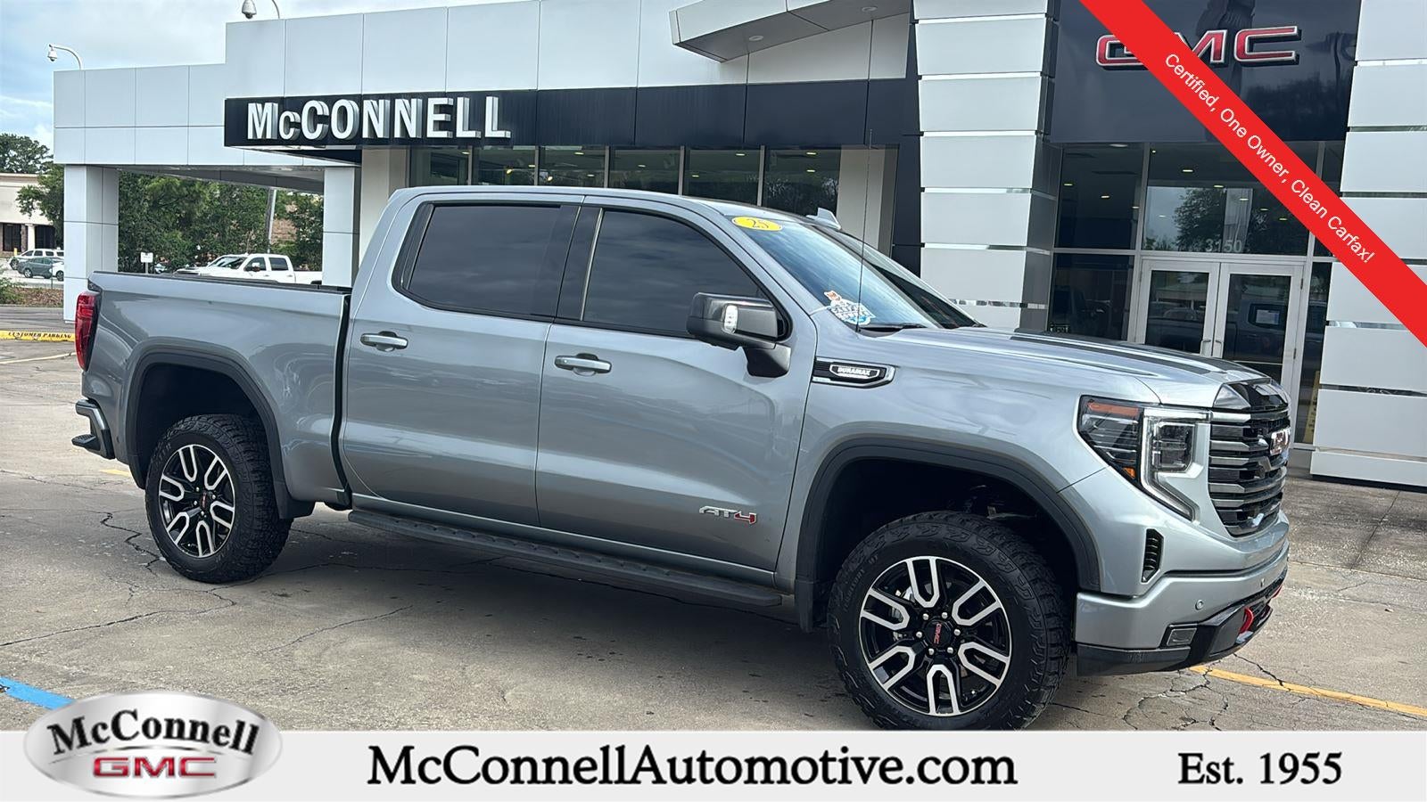 2025 GMC Sierra 1500 AT4