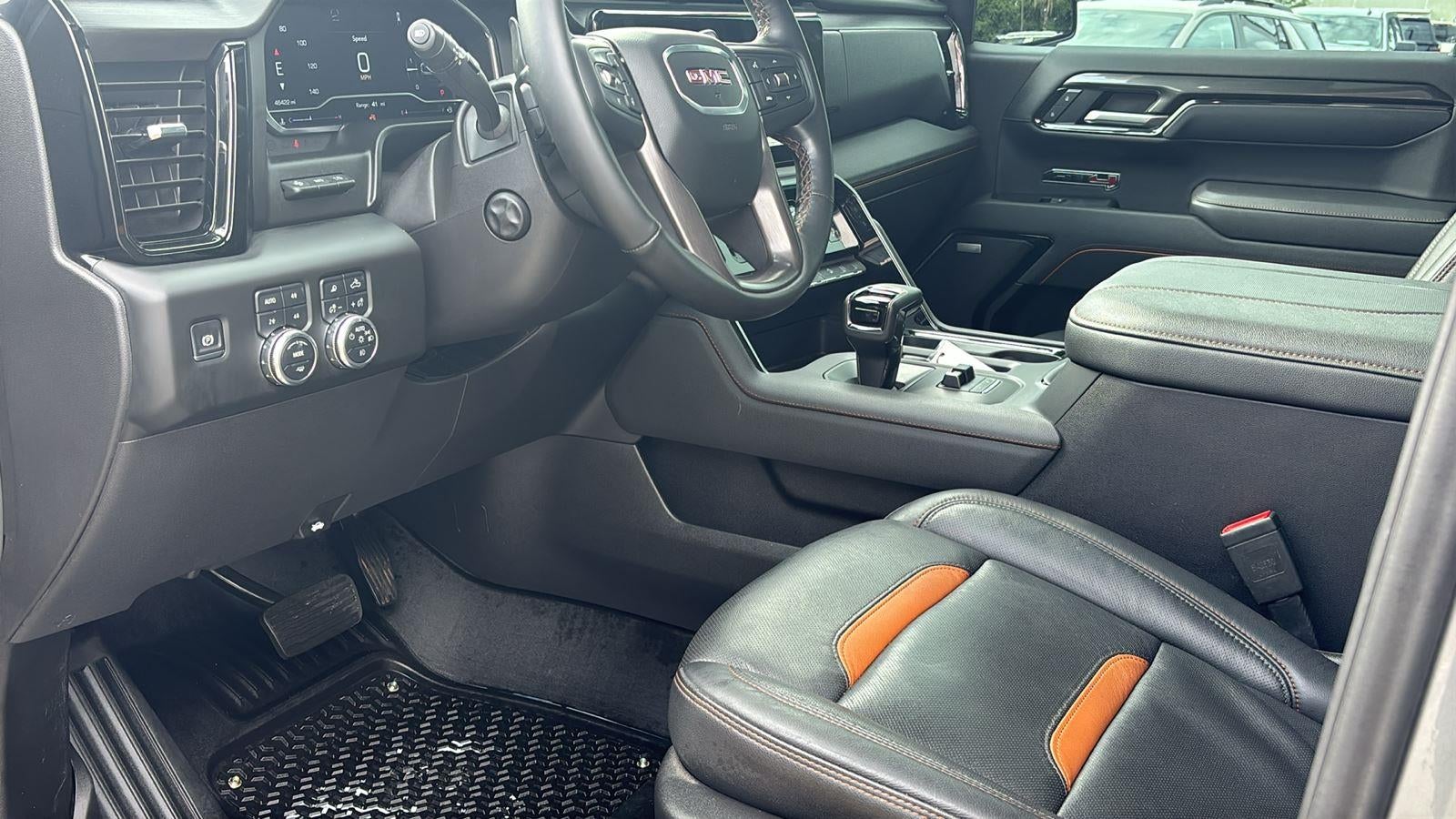 2025 GMC Sierra 1500 AT4