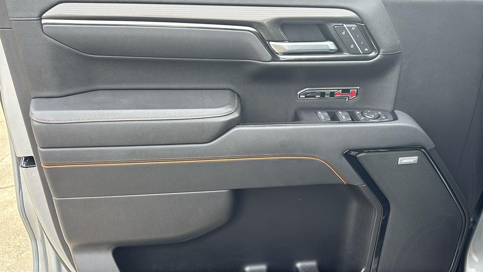 2025 GMC Sierra 1500 AT4