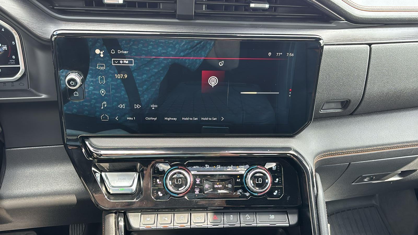 2023 GMC Sierra 1500 AT4