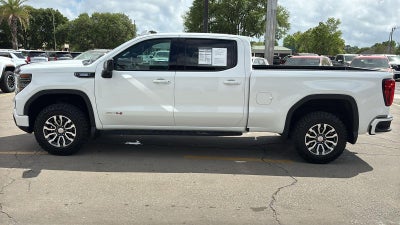 2023 GMC Sierra 1500 AT4