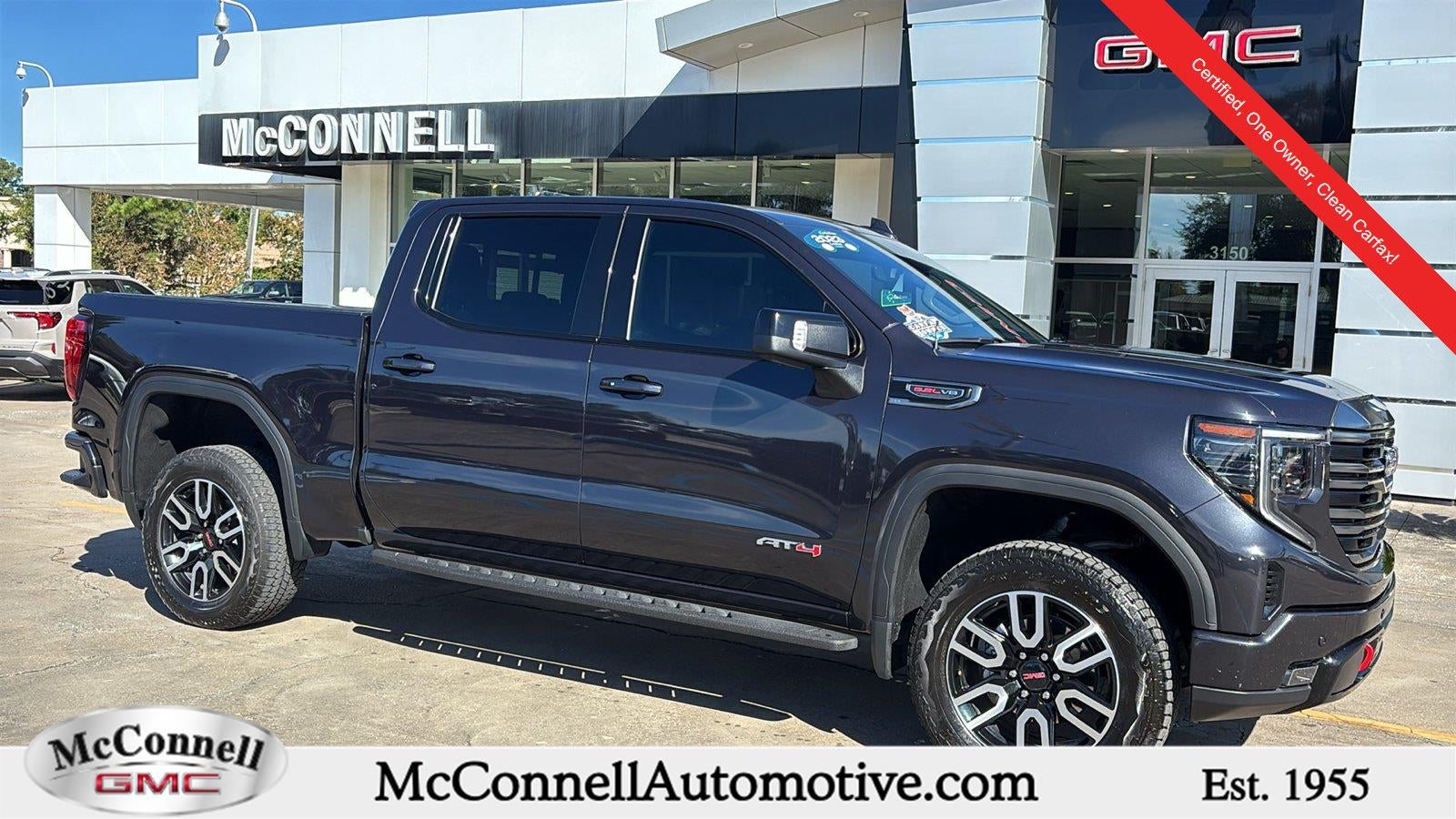 2023 GMC Sierra 1500 AT4