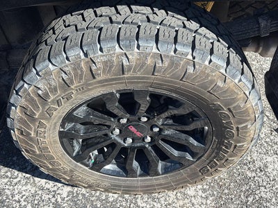 2022 GMC Sierra 1500 AT4X