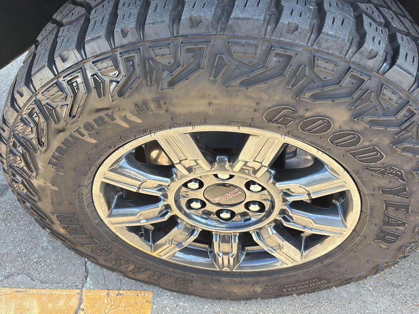 2024 GMC Sierra 1500 AT4X