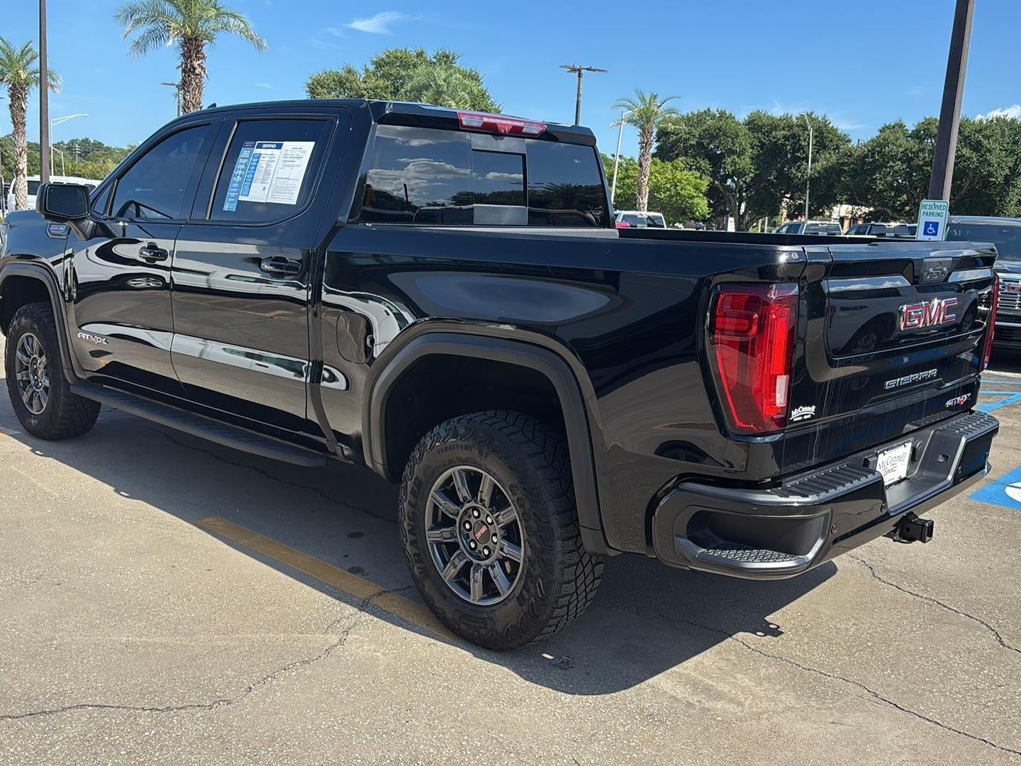2024 GMC Sierra 1500 AT4X