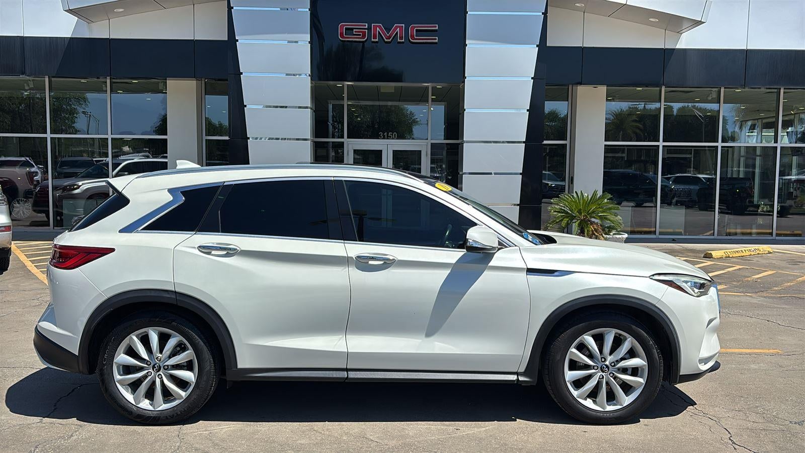 2019 INFINITI QX50 ESSENTIAL
