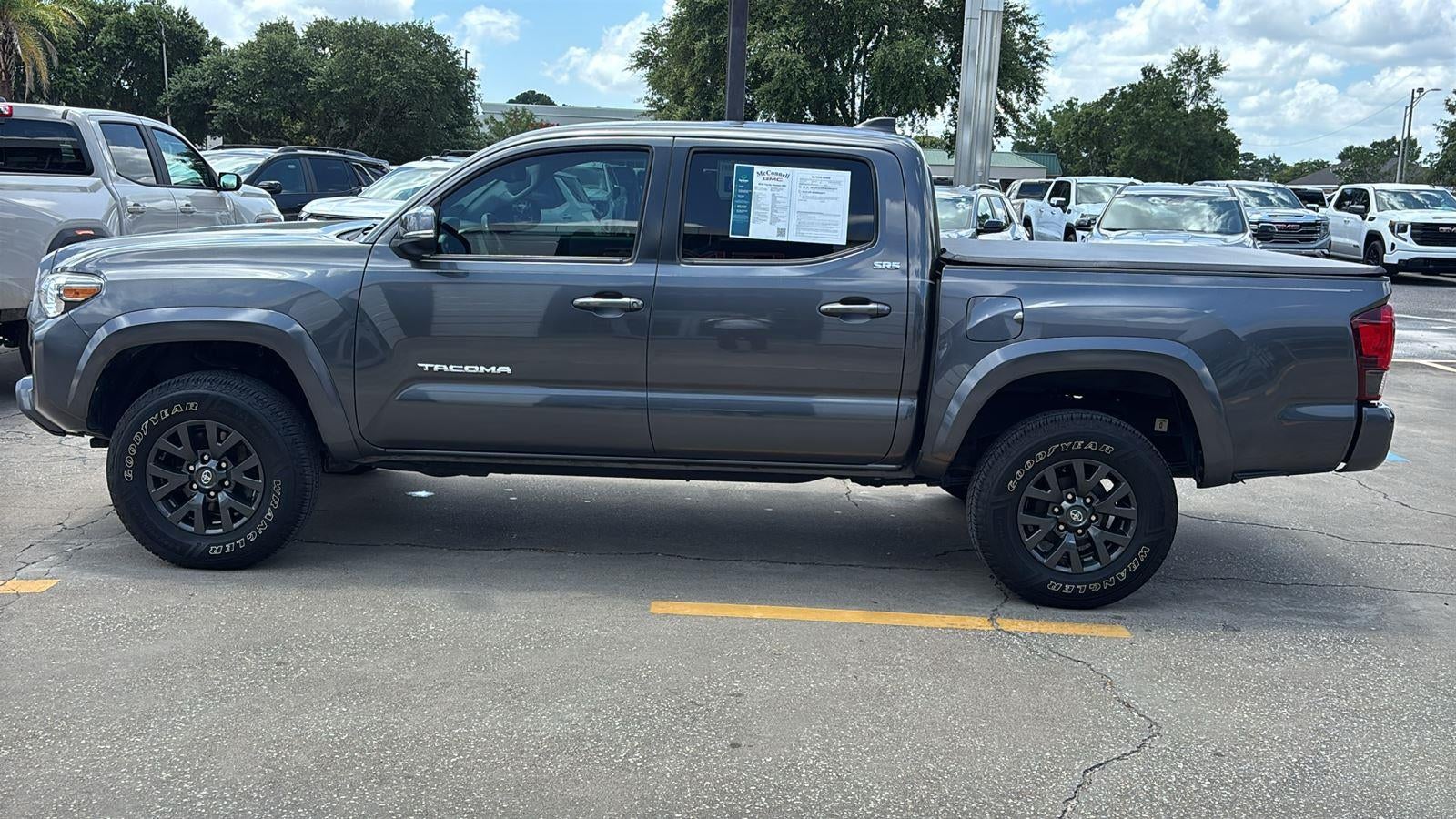 2022 Toyota Tacoma SR5 V6