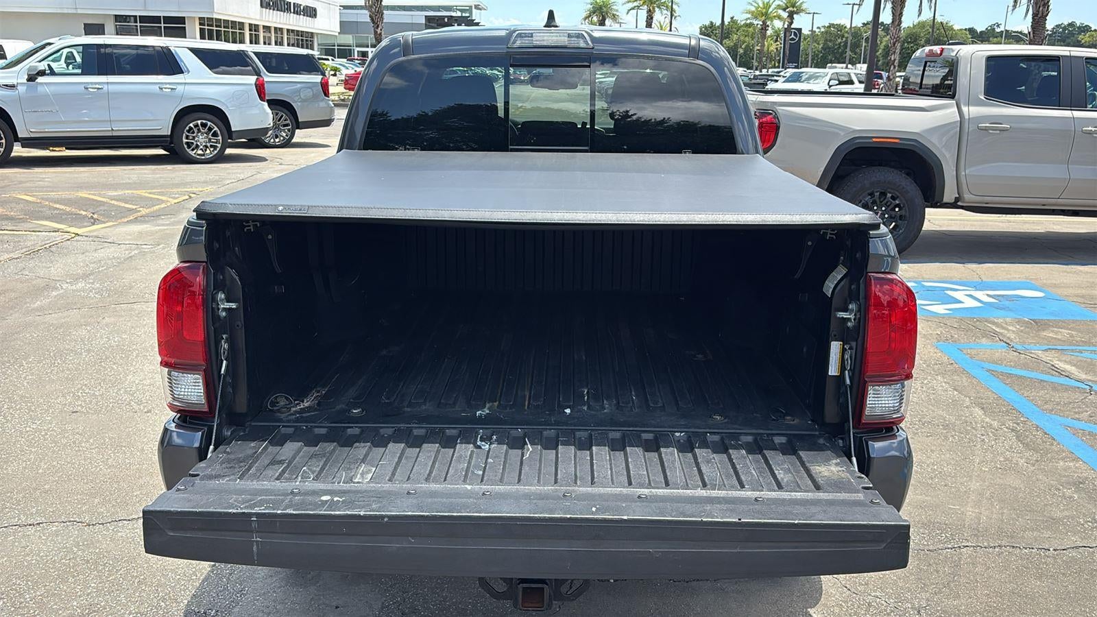 2022 Toyota Tacoma SR5 V6