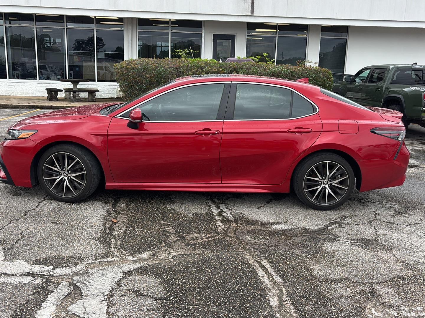 2024 Toyota Camry SE