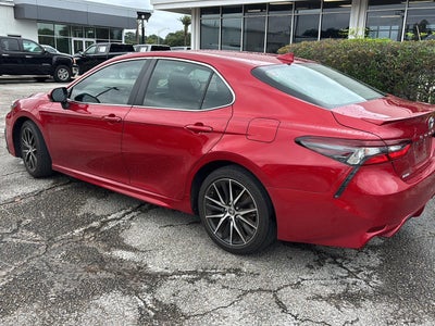 2024 Toyota Camry SE