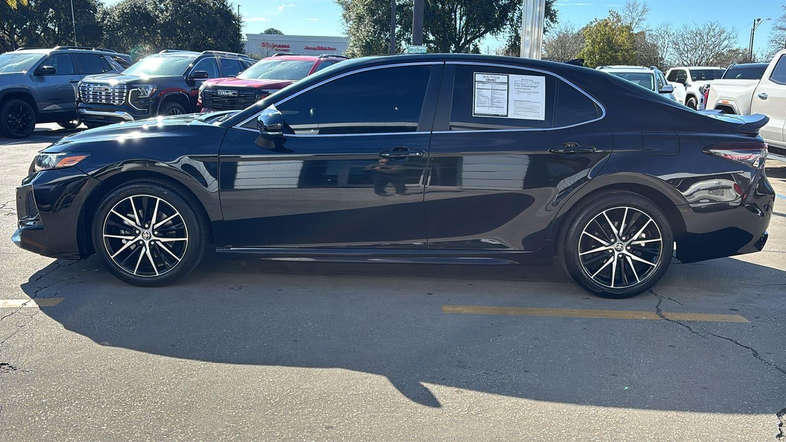 2023 Toyota Camry SE