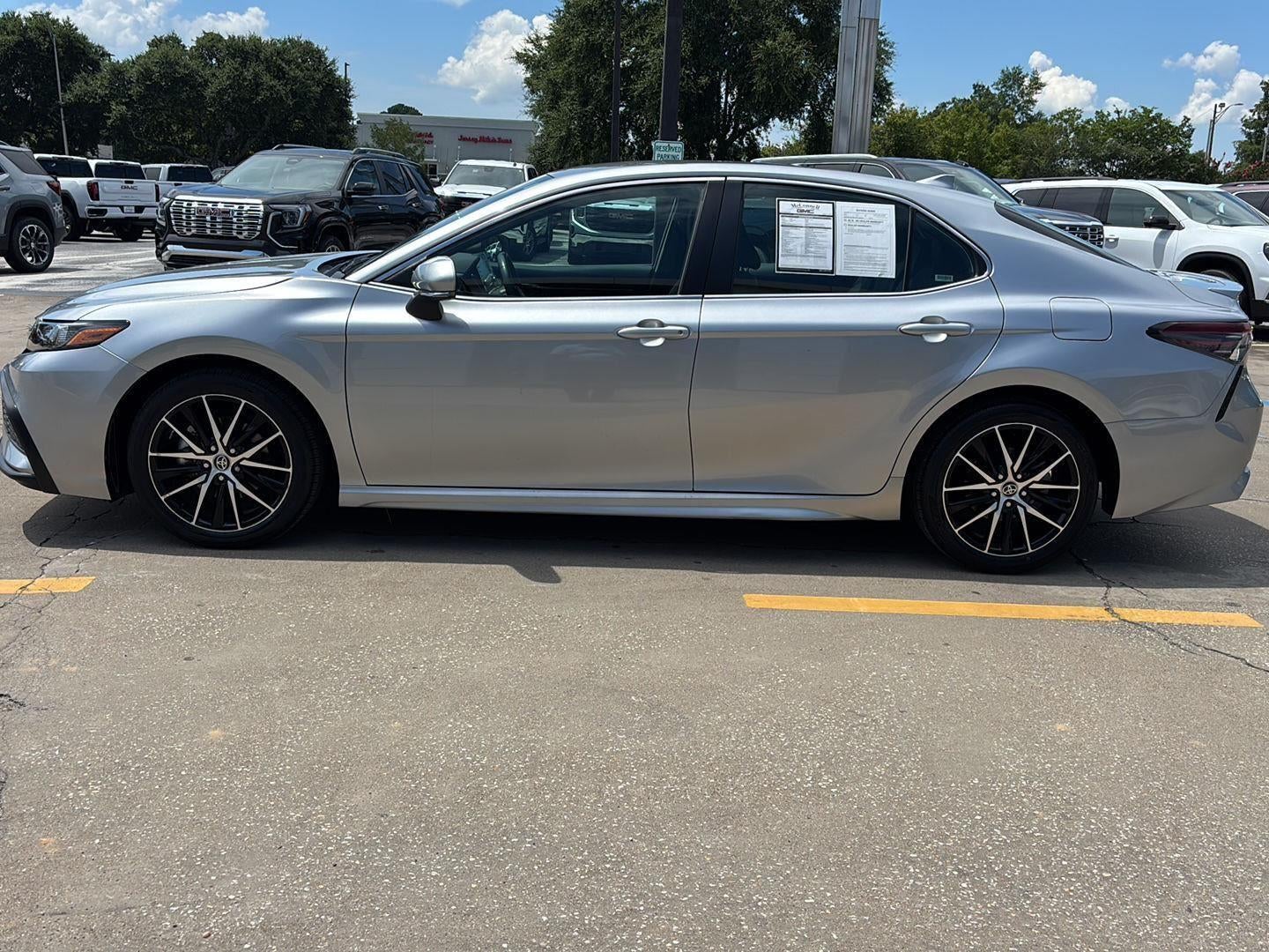 2023 Toyota Camry SE