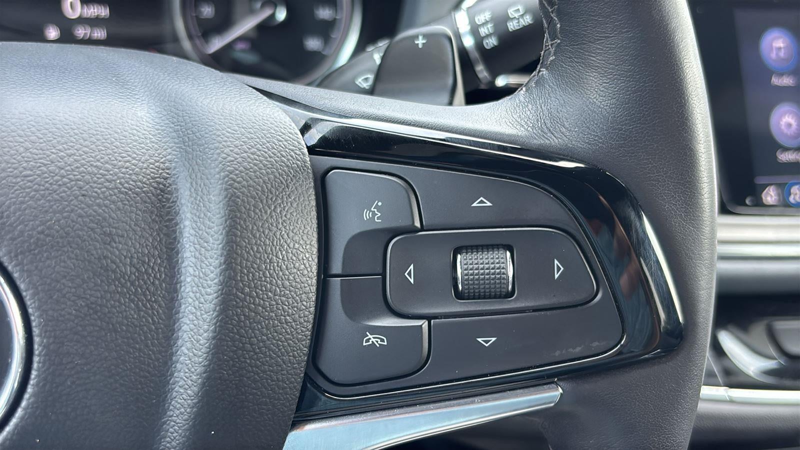 2024 Buick Enclave Essence