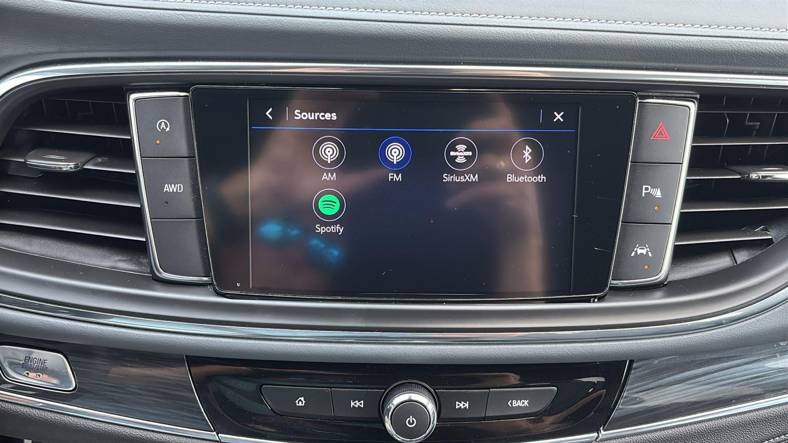 2024 Buick Enclave Essence