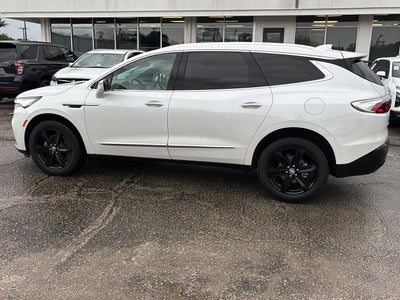 2024 Buick Enclave Essence