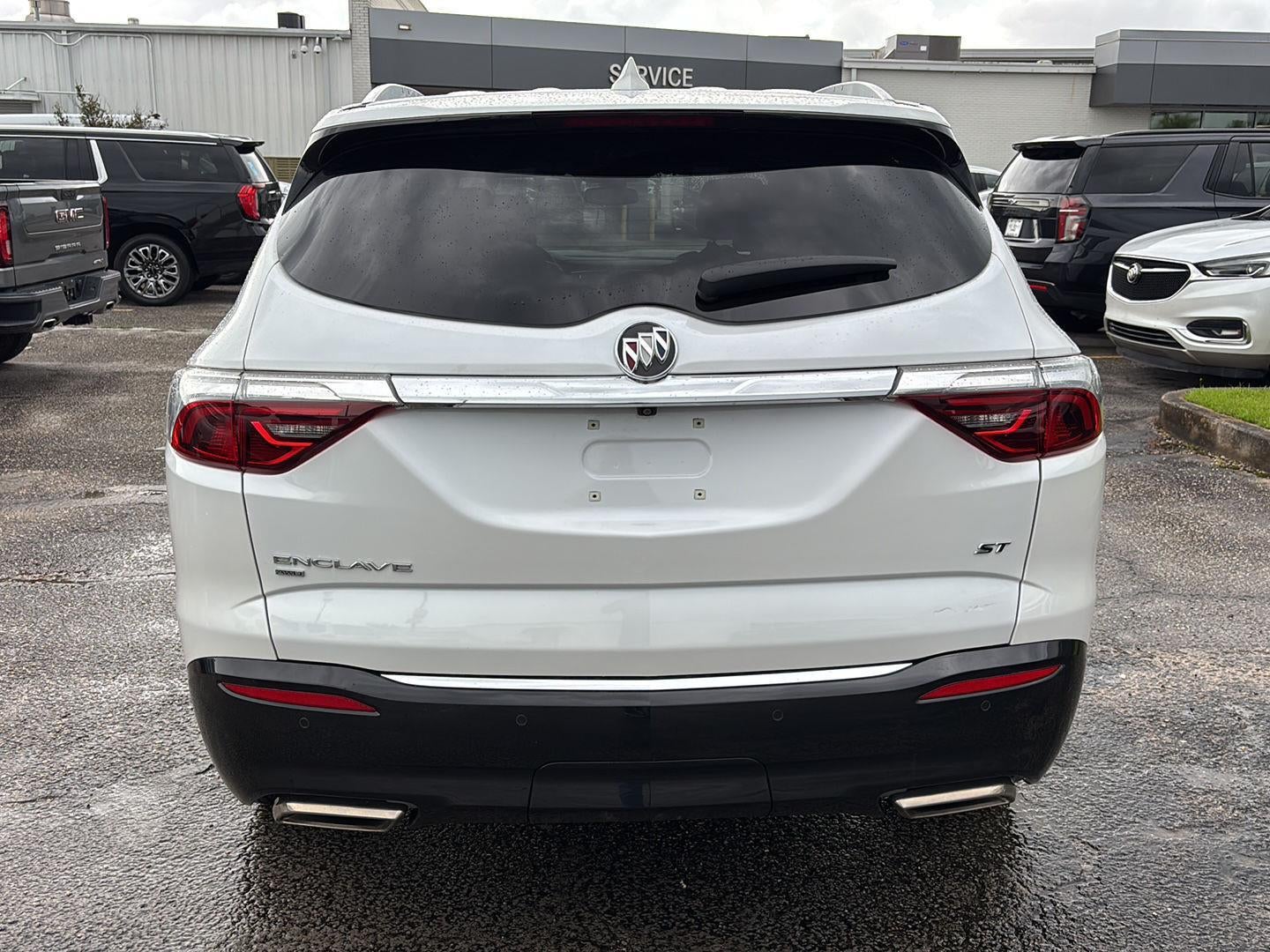2024 Buick Enclave Essence