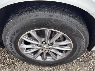 2024 Buick Enclave Essence