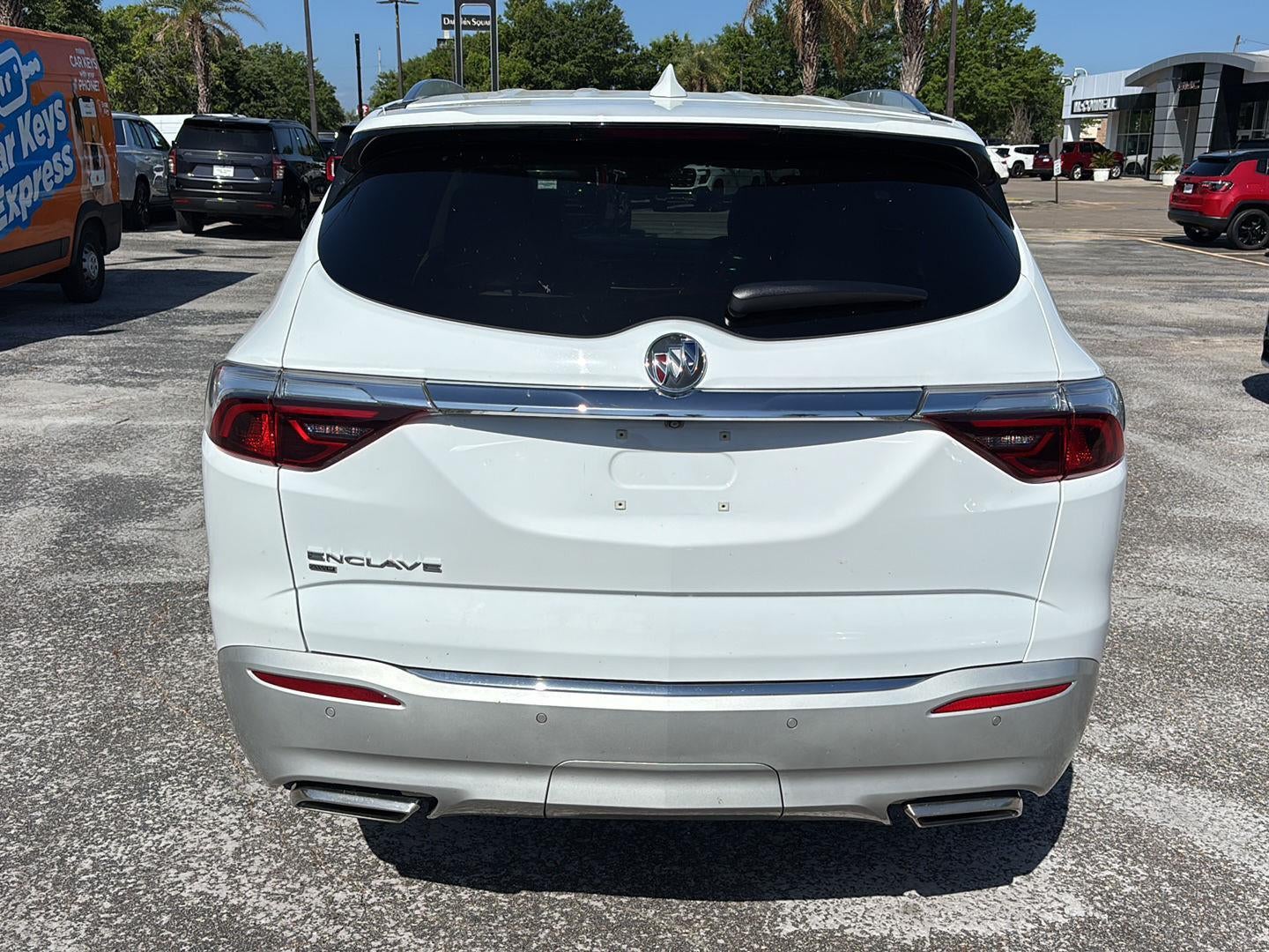 2023 Buick Enclave Essence