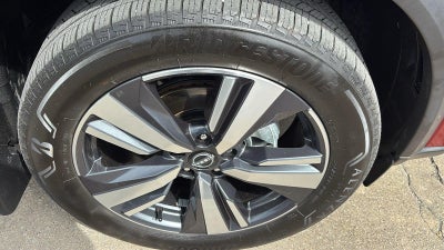 2025 Nissan Rogue SL FWD