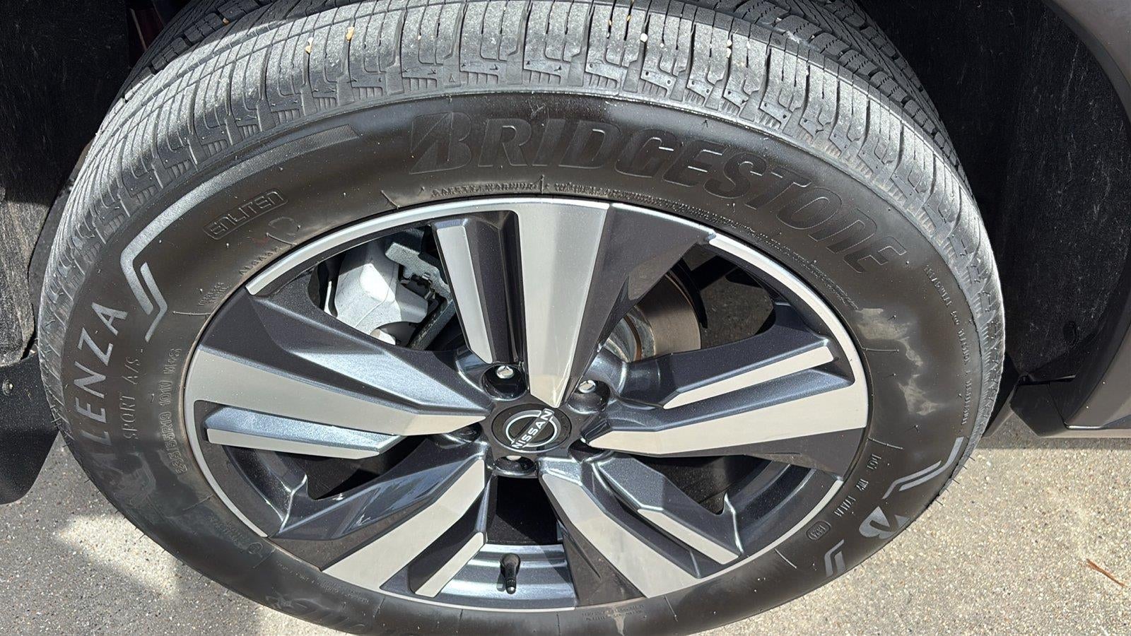 2025 Nissan Rogue SL FWD