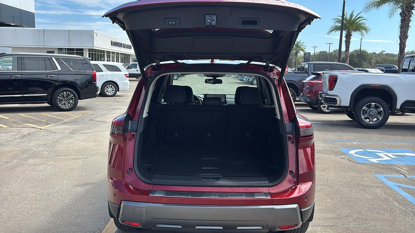 2025 Nissan Rogue SL FWD